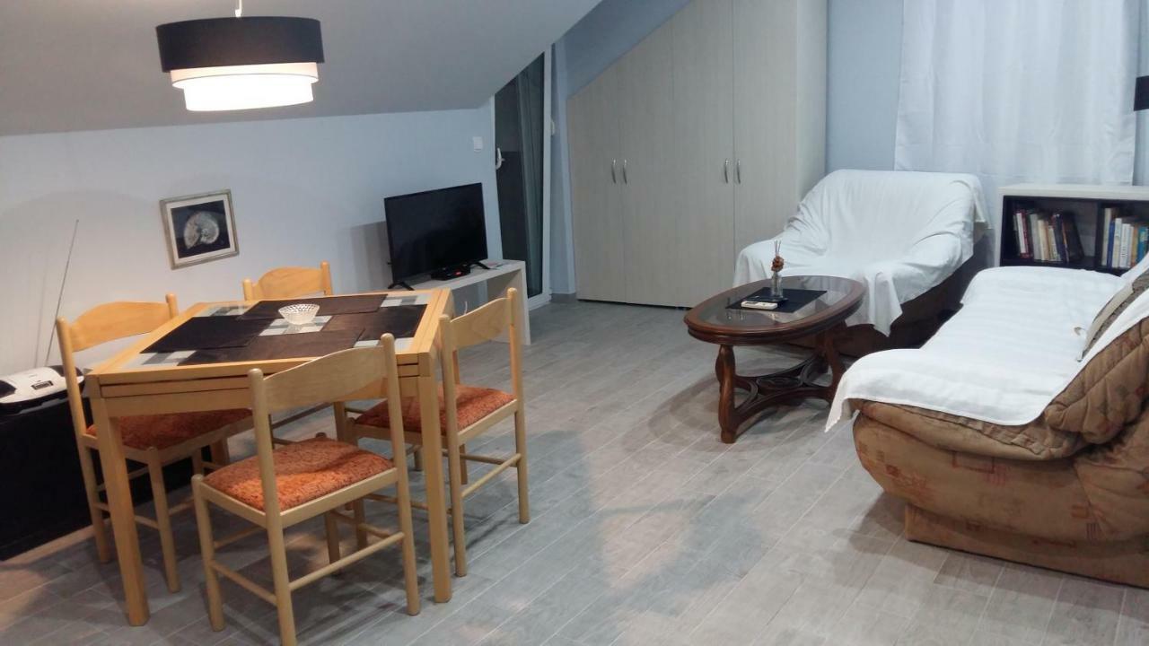 Apartments Sovran Vila Marija Prčanj Eksteriør bilde